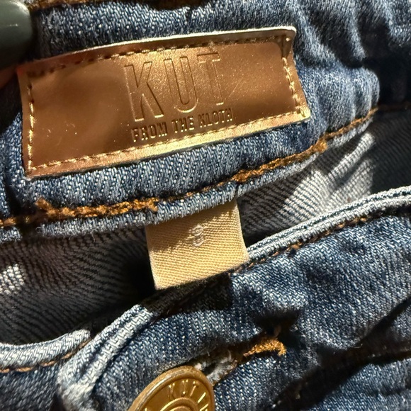 Kut from the Kloth 
Super Wide Leg Jean - Picture 5 of 7